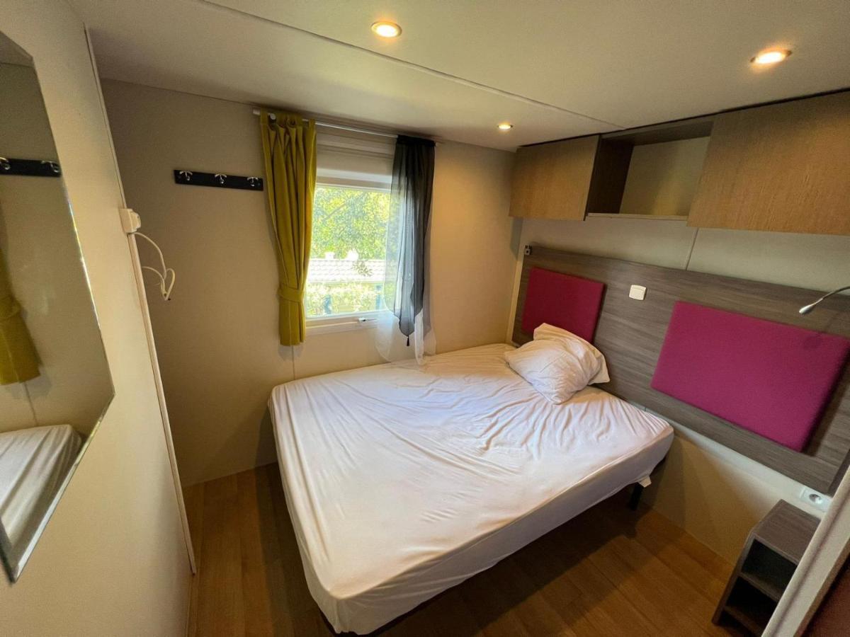 Bungalow Luxe 3 Chambres Surplombant Le Golf De St Tropez Гасен Екстериор снимка